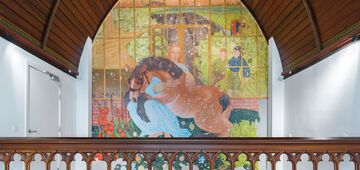 Monumentale muurschildering brengt verhalen van bewoners tot leven